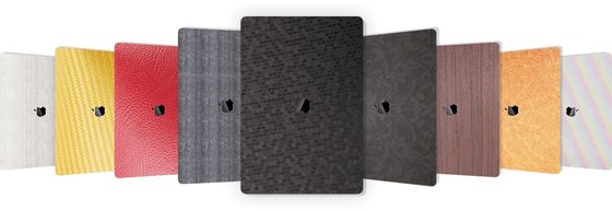 Macchina per la realizzazione di skin per laptop, ideale per pubblicità sui media e progetti personali fai-da-te, che offre capacità di creazione di protezioni per skin per laptop