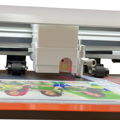 DAQIN Software e macchina per skin per laptop di dimensioni personalizzate per dispositivi mobili che realizzano adesivi in ​​vinile tagliati