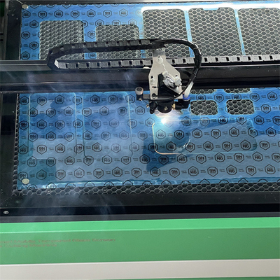Daqin Big Size Mobile Accessori CO2 Mobile Tempered Glass Laser Cutting Machine