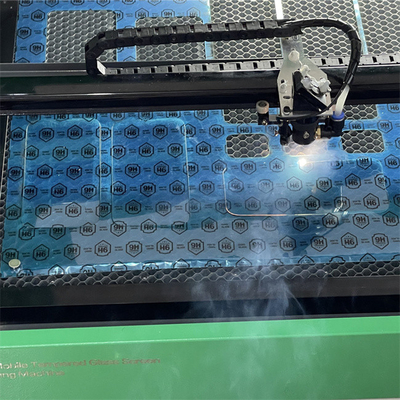 Daqin High Precision Laser Cutting Machine per protettore di schermo mobile