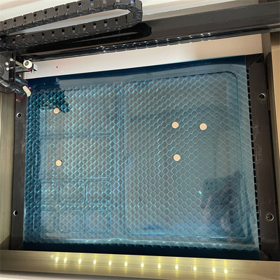 Software di progettazione e gestione professionale per Daqin Mobile Tempered Glass Screen Protector Laser Cutting Machine