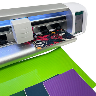 Macchina per la produzione di adesivi per computer portatile personalizzata Macchina per la stampa e il taglio della pelle per computer portatile con software