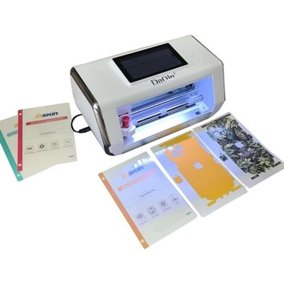 Soluzione di taglio all-in-one: protezioni per schermi personalizzate, pellicole posteriori e pelli di vinile immediatamente.