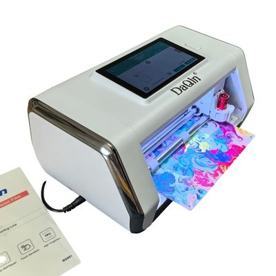 Soluzione di taglio all-in-one: protezioni per schermi personalizzate, pellicole posteriori e pelli di vinile immediatamente.