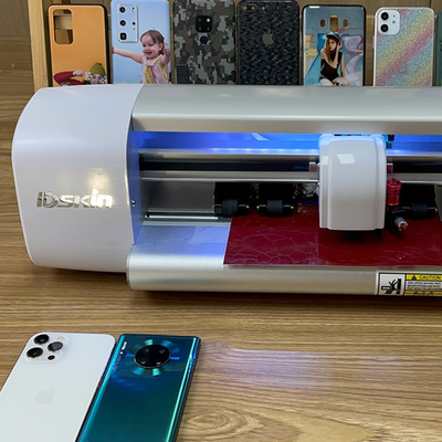 2025 TPU Hydrogel Screen Film Protector Cutting Machine Customized Back Film Per tutti i telefoni cellulari 20 pollici Laptop Fotocamere
