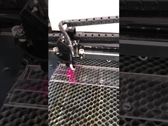 Tagliatrice mobile del protettore dello schermo